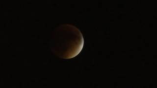 Lunar eclipse and blood moon on 27 September 2015