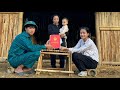 Deaf-Mute Single Mother Receives Red Book of Land Use Rights from Police and the Republic of Vietnam