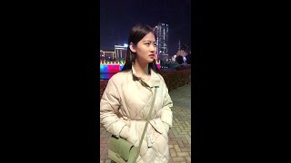 和男朋友说你别骗我了我都知道了，结果.....@抖音小助手 #街访 #热门