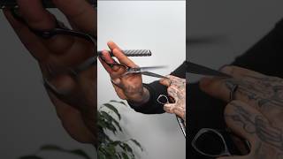HOW TO - HOLD SCISSORS TUTORIAL 📈