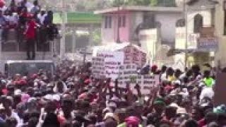 With stalled govt, Haitians protest rising crime