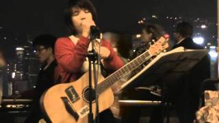 翻唱蘇打綠-小情歌Szemei Chow @TST HK Busking (22112014 )