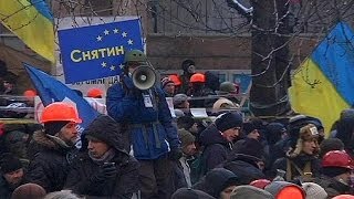 Ucraina: manifestanti spinti in piazza dalla repressione della polizia