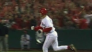 WS2002 Gm2: Salmon hits two clutch homers