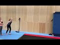 tessa dubbel flick flack met streksalto