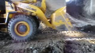 ASSIGN-LIUGONG: CLG835 WHEEL LOADER AT CLASS BRICKS IN GAZIPUR