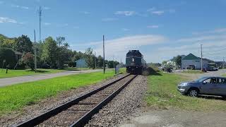 Via Rail Train #603 - Arriving at St-Tite