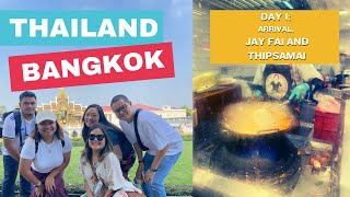 Thailand, Bangkok: Jay Fai experience and trying Thipsamai