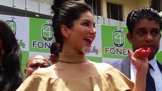 Sunny Leone at Kochi - Speaking to Kerala fans - HD Full Video