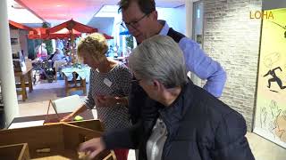 WWW.LOHA.TV Helvoirt 2017 09 09 60 jaar ouderen de vries lintje