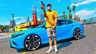 I joined the CRIPS in new leaf GTA 5 RP!