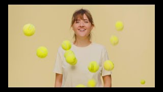 Mais c'est Roland Garros - Sophie Le Cam ( Clip officiel )