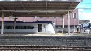 この日、塩尻駅3番線を貨物列車が通過しなかったので、被ることなく【E353系特急あずさ】26号を撮影出来ました(^^;)…中央東線塩尻駅到着~発車まで‼