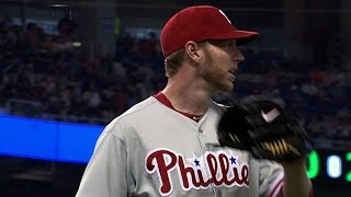 PHI@MIA: Halladay gets his 200th career win in a dominant start