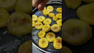 പഴം നെയ്യിൽ ചുട്ടത്🤤🫠Easy banana snacks Banana fry #shorts #banana #snacks #trendingshorts #recipe