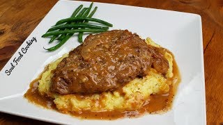 Smothered Cubed Steak and Mashed Potatoes Recipe - #SoulFoodSunday