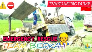 DRAMATIS EVAKUASI DARURAT DUMP TRUCK