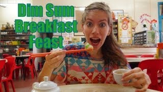 Eating Dim Sum and Drinking Tea for breakfast in Malacca (Melaka), Malaysia