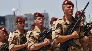 Chant des parachutistes: Hymne a Saint Michel Chant Militaire