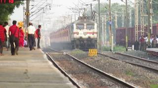 HWH- RAJDHANI EXPRESS Running Like Storm at Begampur || indian Railway