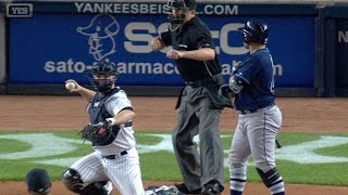 TB@NYY: Umpire rings up Rivera on strike two
