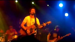 Tom Beck - Sit tight here with me (Live Music Hall Köln 06.10.12)