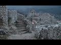 le château de crussol au crépuscule st péray ardèche france