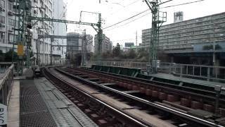 エアポート急行　羽田空港行き通過(京急新1000形アルミ車+ステンレス車)