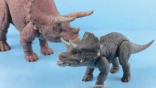 Jurassic World Hammond Collection BABY TRICERATOPS Video Review