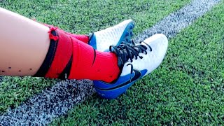 แอบดูรองเท้าสตั๊ดของนักเตะนางฟ้าประจำทีมเข้าชิง #พี่ภพ #footballboots #รองเท้าสตั๊ด