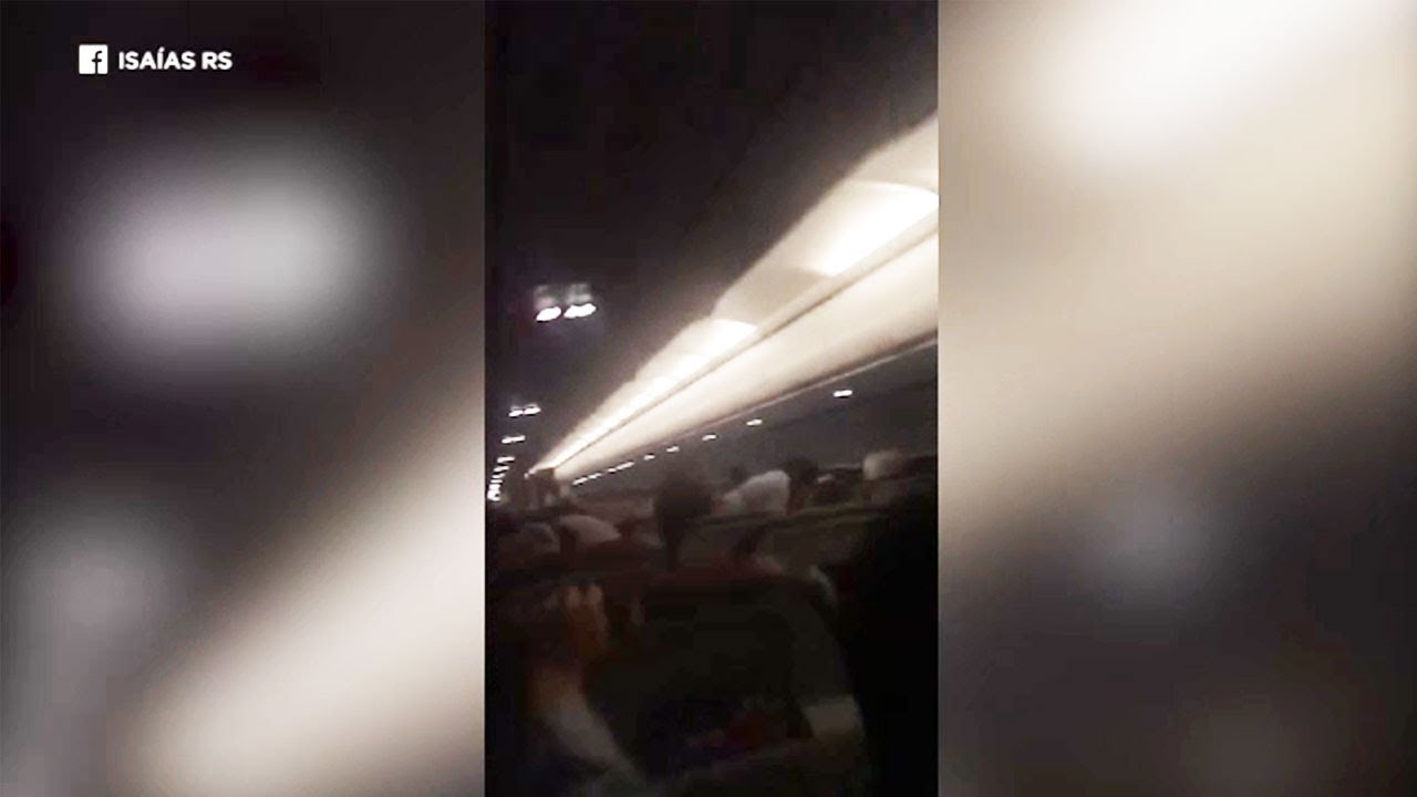 Terrifying Turbulence Injures Passengers On Flight - YouTube