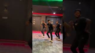 unna kanda nal muthala vacha pottum karuppu than /Boys dance