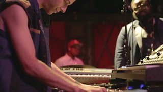 Jesse Fischer - Heading Home (feat. Takuya Kuroda) [Live at Rockwood]