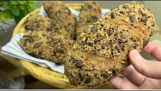 Amazing bread with barley flour and sourdough starter