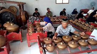 Noto Budaya, Tebu Sauyun Laras Slendro