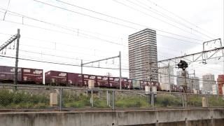 EF65-1000貨物列車・南千住付近にて2011年10月1日