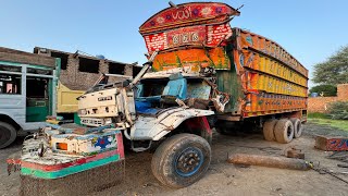 This Isuzu Truck was Destroyed in a Dangerous Accident | Chassis and Cabin was Restored