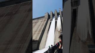 2018-05-27 滝沢ダム非常用洪水吐きゲート点検放流 その２