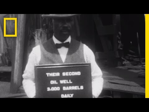 Which of the following was referred to as the greatest Negro city in the world during the 1920s?