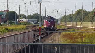 V200 Runs round. 220 033 German Rhur Valley tour at Bremen to head up the branch to Bremerhaven.