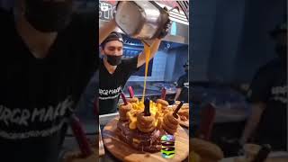 🟡 WOULD YOU #EAT THIS 15KG #GIANT #BURGER #CAKE ❓🦄