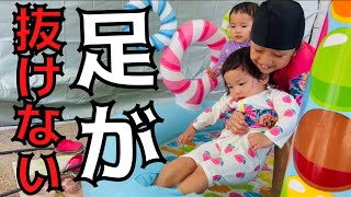 【ハプニング‼︎】双子初プールで足が抜けなくなりました【双子/3姉妹の日常vlog】