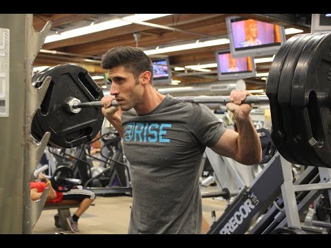Building Bigger, Stronger Legs - Leg Day Training Building Bigger, Stronger Legs - Leg Day Training