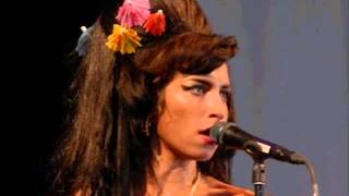 'Drunk' Amy Winehouse Booed Off Stage In Belgrade     YouTube