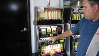 IGT S2000 Triple Cash Slot Machine