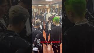 iKON never forget to pray before going to stage🥺❤ I stan the right group❤ #ikon #concert #shorts