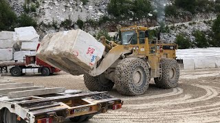 Caterpillar 988C Wheel Loader Loading Marble Blocks On Trucks - Birros Marbles