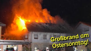 [GROSSBRAND AN OSTERN] WOHNHAUS IN VOLLBRAND - [FLAMMEN \u0026 RAUCH] - FEUERWEHR im GROSSEINSATZ