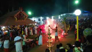 ഇളംകോലം തെയ്യത്തിന്റെ മനോഹാരിത|Ilamkolam Theyyam|Poluppil Kavu