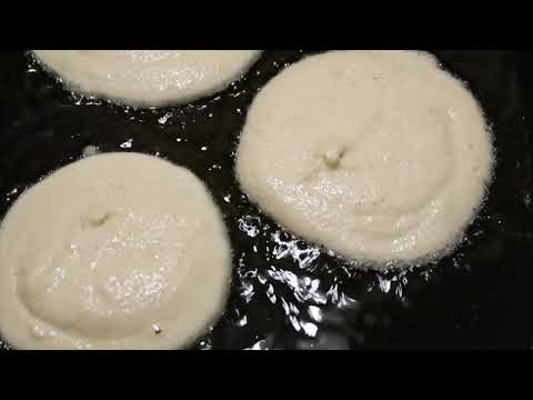HOW TO MAKE SKILLET HOE CAKES ( FRIED CORN BREAD)- FULL VIDEO HOW TO MAKE SKILLET HOE CAKES ( FRIED CORN BREAD)- FULL VIDEO